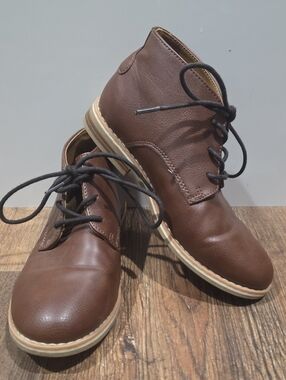 Cat & Jack 4 Brown Women's Chukka Lace-Up Boots